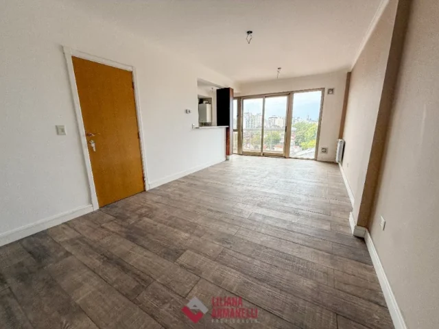 Departamentos, pisos y semipisos en Venta — YRIGOYEN 2700
