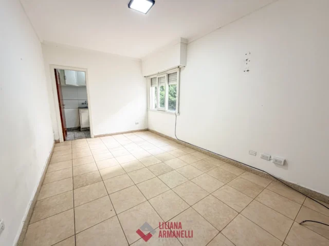 Departamentos, pisos y semipisos en Venta — LA RIOJA 1600