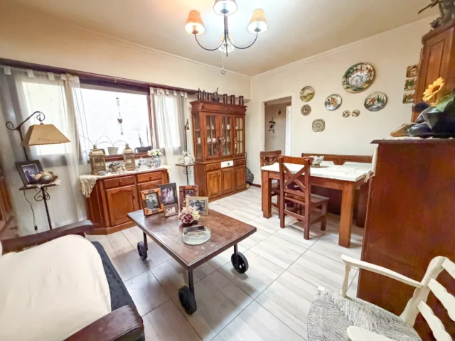 Departamentos, pisos y semipisos en Venta — RIVADAVIA 2600