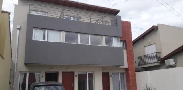 Dúplex en Venta — Magallanes 6800