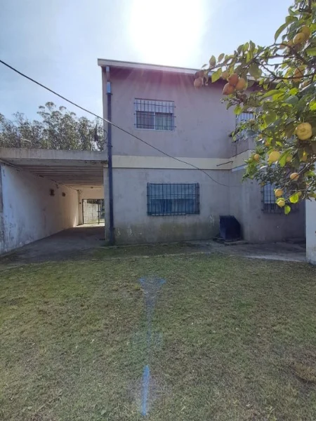 Casas, chalets en Venta — BELTRÁN 5500