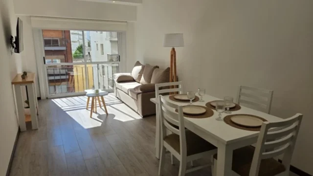 Departamentos, pisos y semipisos en Venta — BOLÍVAR2750