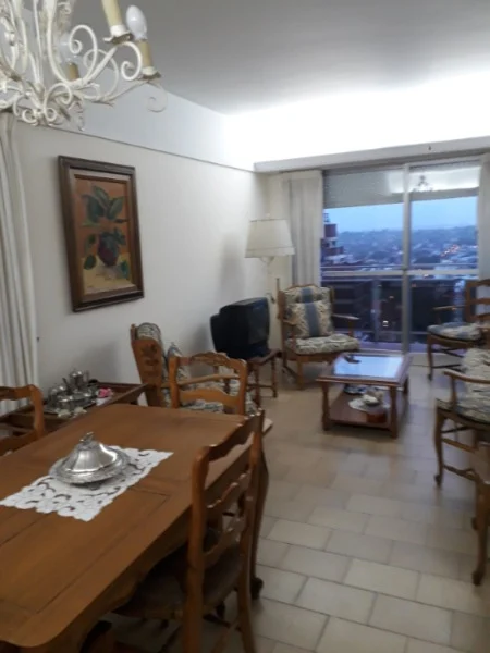 Departamentos, pisos y semipisos en Venta — Av. Colón  N° 1277