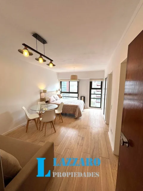 Departamentos, pisos y semipisos en Venta — Luro 2300