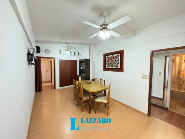 Departamentos, pisos y semipisos en Venta — Moreno 2200