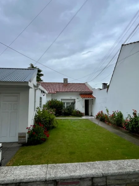 Casas, chalets en Venta — R. Negro 4085