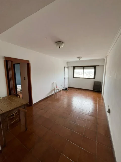 Departamentos, pisos y semipisos en Alquiler — Gascon 1436