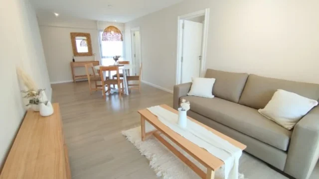 Departamentos, pisos y semipisos en Venta — Moreno y Buenos Aires