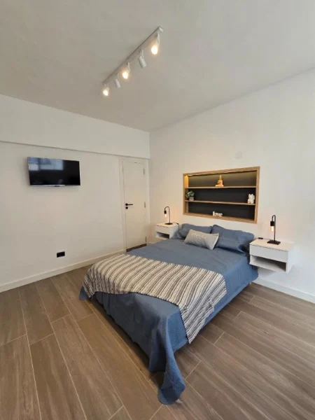 Departamentos, pisos y semipisos en Venta — Alberti y Buenos Aires