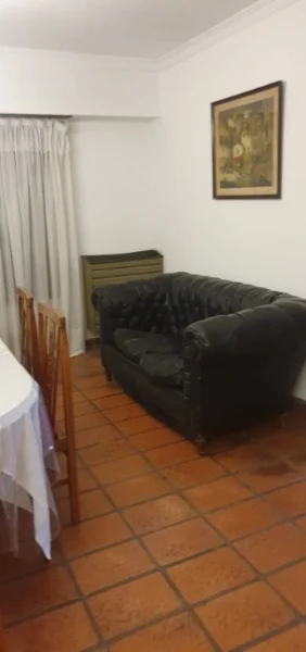Casas, chalets en Venta — Juan A. Peña 3900