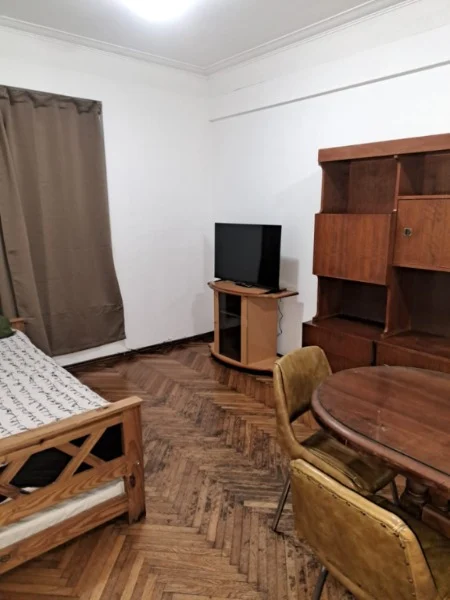 Departamentos, pisos y semipisos en Alquiler Temporario — Rivadavia 2300