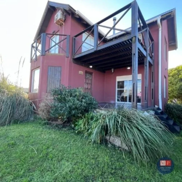 Casas, chalets en Venta — Roque Saenz Peña 770