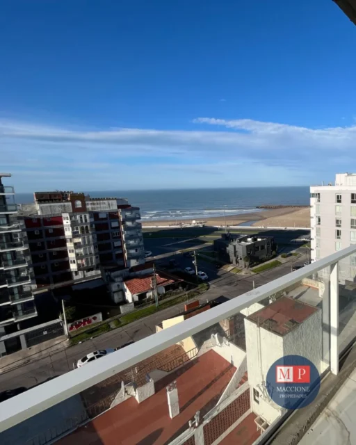 Departamentos, pisos y semipisos en Venta — Gutierrez 865