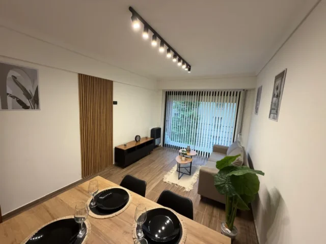 Departamentos, pisos y semipisos en Venta — Corrientes 2058