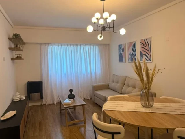 Departamentos, pisos y semipisos en Venta — Colón 2236