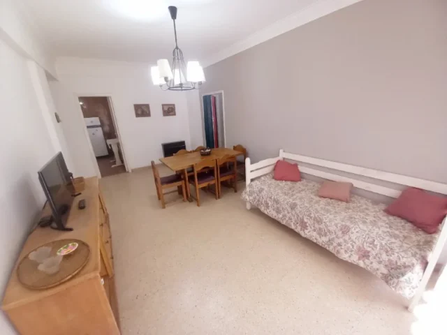 Departamentos, pisos y semipisos en Venta — Av Colon 2200