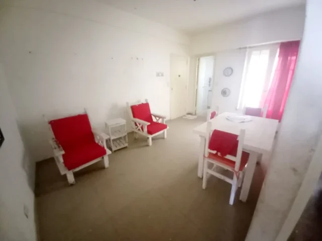 Departamentos, pisos y semipisos en Venta — Corrientes 2200
