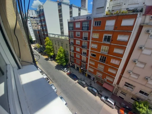 Departamentos, pisos y semipisos en Alquiler Temporario — moreno 2200