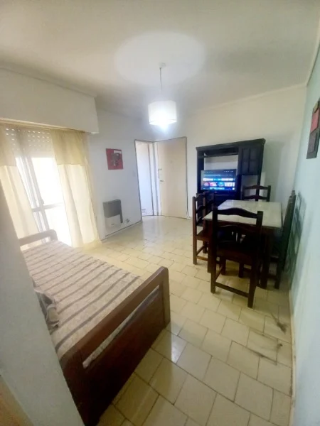 Departamentos, pisos y semipisos en Alquiler Temporario — Lamadrid 2300