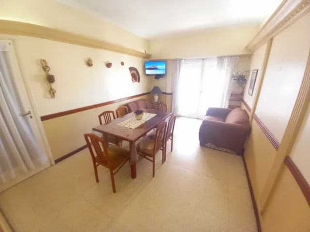 Departamentos, pisos y semipisos en Alquiler Temporario — Entre Rios 1600