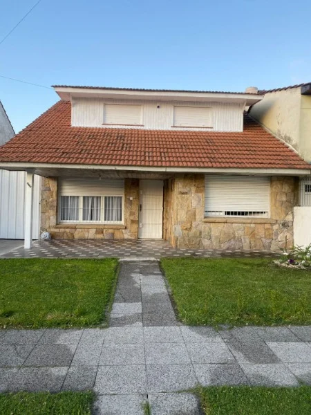 Casas, chalets en Venta — Valencia 4467