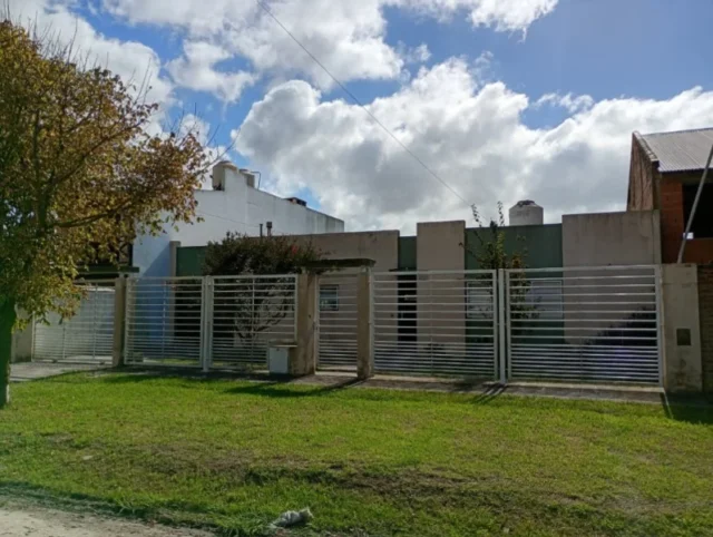 Casas, chalets en Venta — Pedro Ferre 5067