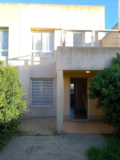 Dúplex en Alquiler — Chubut 3046