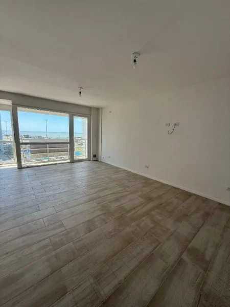 Departamentos, pisos y semipisos en Venta — Strobel 3586