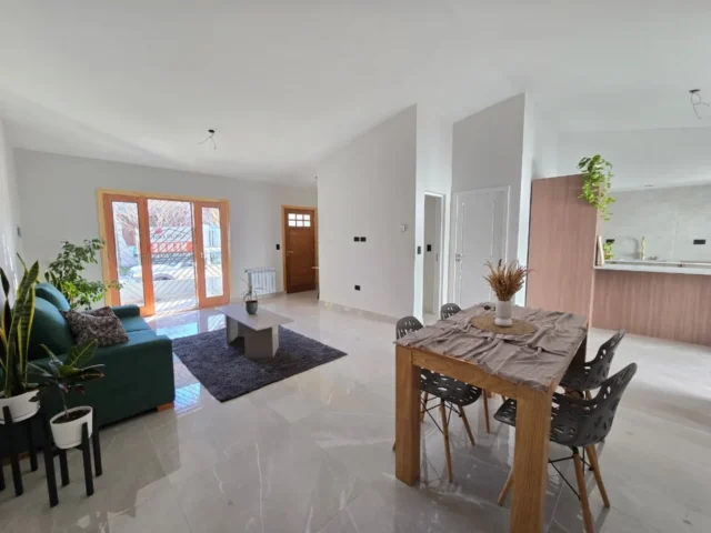 Casas, chalets en Venta — OLAZABAL 520