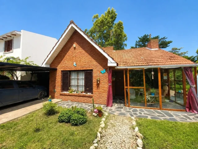 Casas, chalets en Venta — las calas 3684