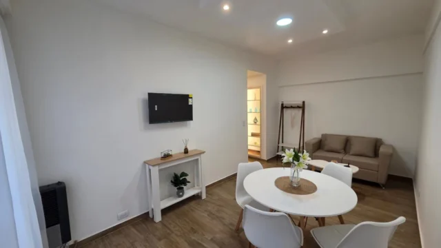Departamentos, pisos y semipisos en Venta — Belgrano 2200