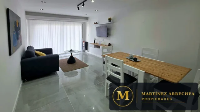 Departamentos, pisos y semipisos en Venta — Entre Ríos 2038