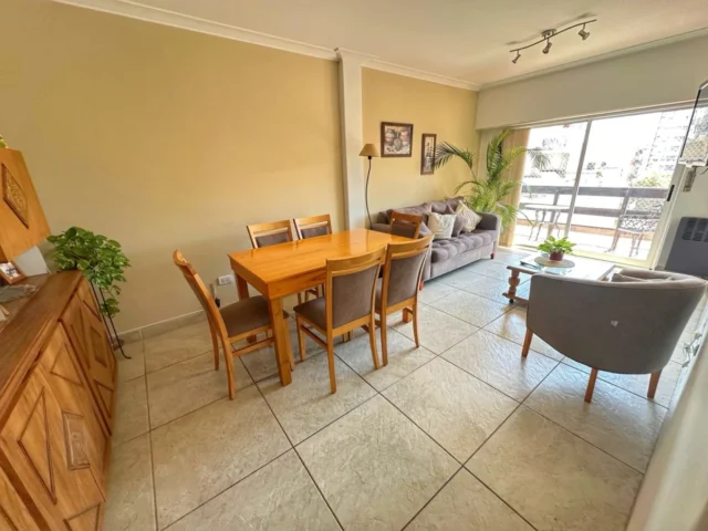 Departamentos, pisos y semipisos en Venta — Balcarce 3100