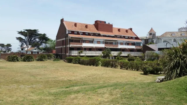Departamentos, pisos y semipisos en Venta — calle 495 numero 353
