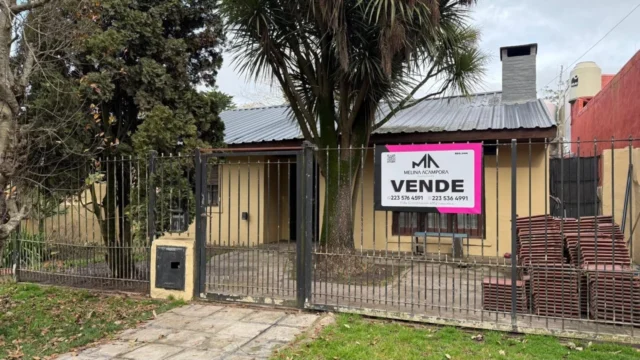 Casas, chalets en Venta — Cataluña 8942