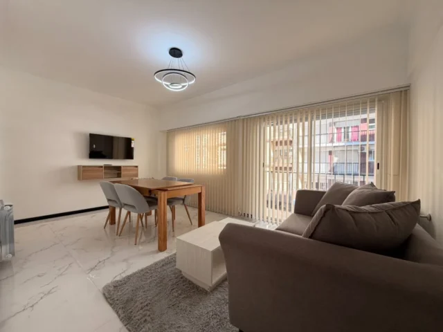 Departamentos, pisos y semipisos en Venta — BELGRANO 2261