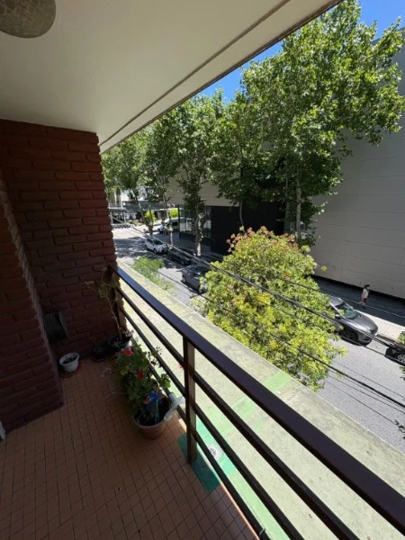 Departamentos, pisos y semipisos en Venta — Sarmiento 2762