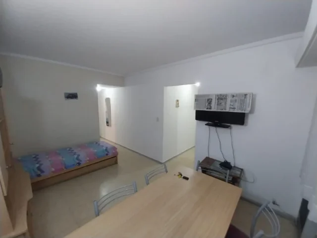 Departamentos, pisos y semipisos en Venta — Corrientes 2146