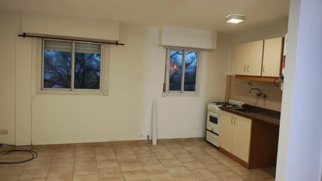 Departamentos, pisos y semipisos en Alquiler — La pampa 901
