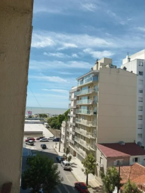 Departamentos, pisos y semipisos en Alquiler — Maipu 3167