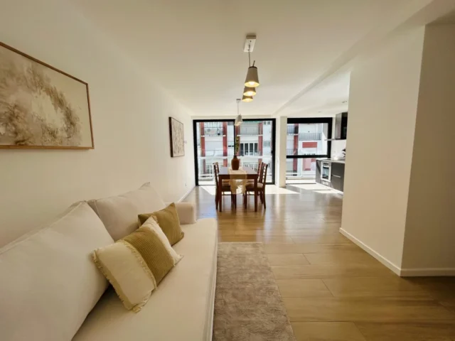 Departamentos, pisos y semipisos en Venta — MORENO 2148