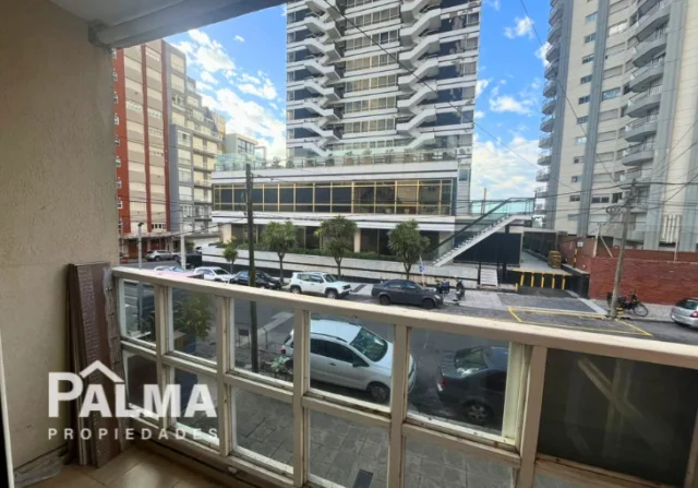Departamentos, pisos y semipisos en Venta — Aristóbulo del Valle 3631