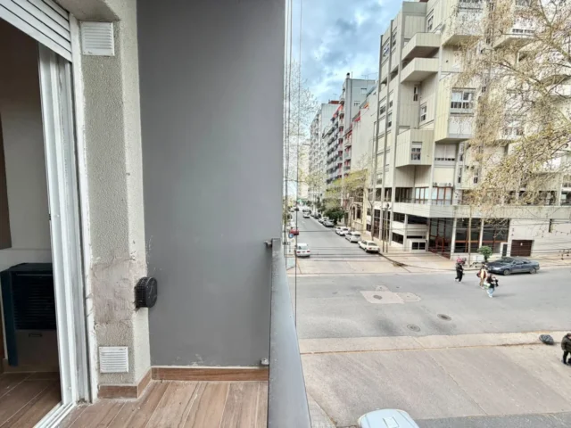 Departamentos, pisos y semipisos en Venta — Brown 1400