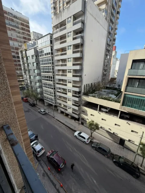 Departamentos, pisos y semipisos en Venta — Gascón 1900