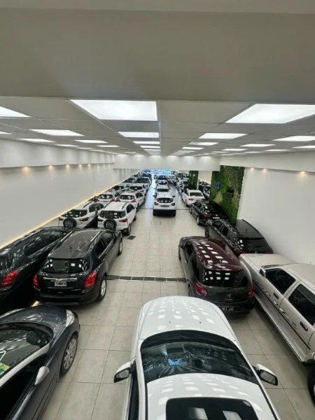 Locales en Alquiler — Av.Colon 5100