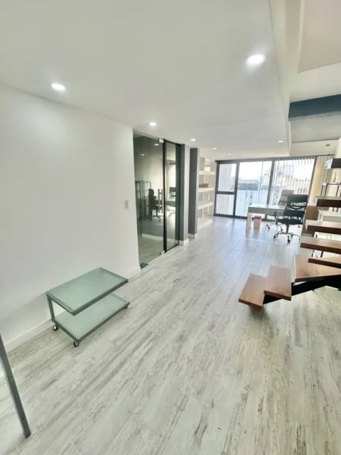 Oficinas en Venta — La Rioja 2200