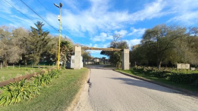 Casas, chalets en Venta — C. Picaflor 630
