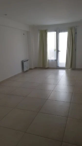 Departamentos, pisos y semipisos en Venta — Mitre 1361