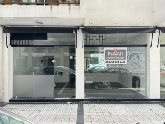 Locales en Alquiler — Brown 1900