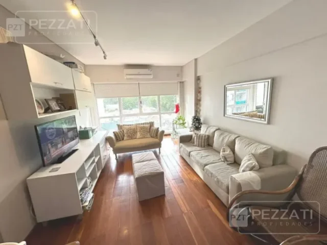 Departamentos, pisos y semipisos en Venta — La Rioja 2700